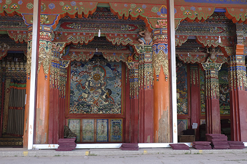в монастыре Лан Му в Тибете